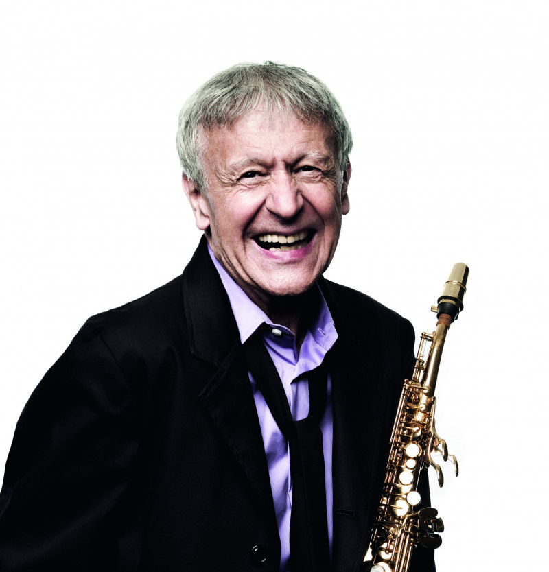 [Image: p22_michelportalweb-tt-width-800-height-...000000.jpg]