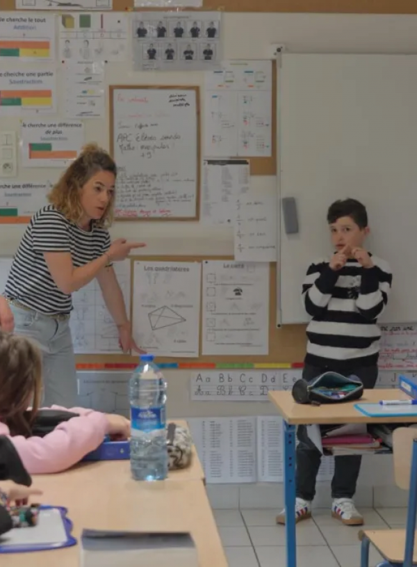 L’Œil et la main – L’École bilingue, un héritage fragile